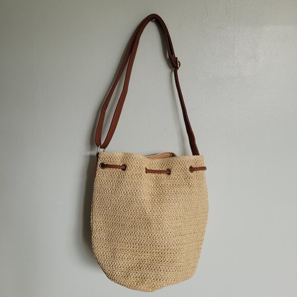 Montce Tan Beige Brown Bucket Bag Adjustable Leather Strap Purse - Picture 10 of 16